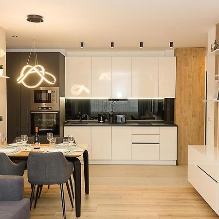 וארנה Modern Seaside Retreat 1Bd Apartments By Flat Mаnager מראה חיצוני תמונה